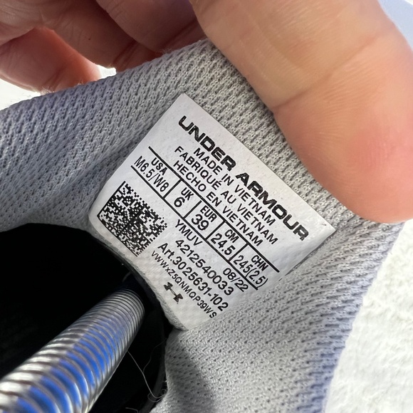 |•UNDER ARMOUR•| Steph Curry Flow 9 Team Unisex Basketball Shoes - Picture 10 of 10